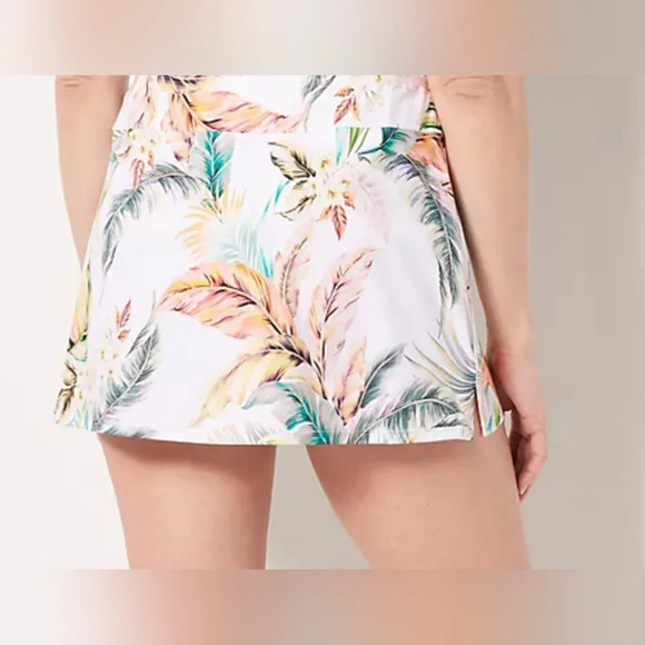NWT Jantzen Side Slit White Tropical Print Swim Overskirt, Size 28W - Picture 9 of 9